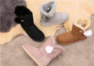 穿雪地靴要穿襪子嗎？雪地靴要光腳穿才保暖嗎？