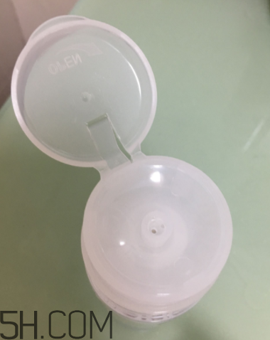 露得清卸妝水怎么用？露得清卸妝水多少錢？
