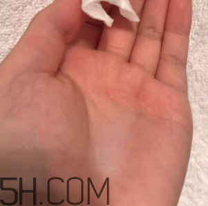 露得清卸妝水怎么用？露得清卸妝水多少錢？