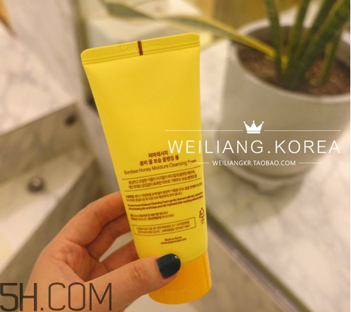 為什么洗臉要用洗面奶？洗面奶的基本使用方法