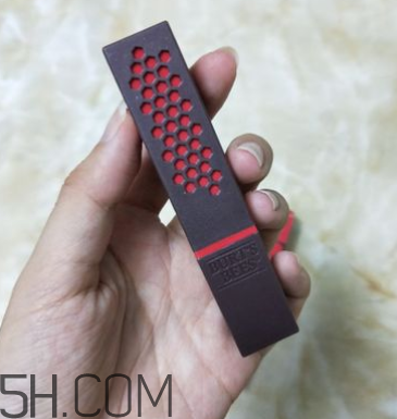 小蜜蜂口紅孕婦能用嗎？小蜜蜂口紅怎么樣？