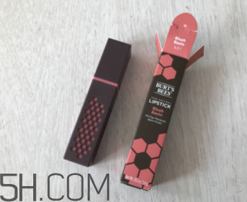 小蜜蜂口紅好用嗎？小蜜蜂口紅試色