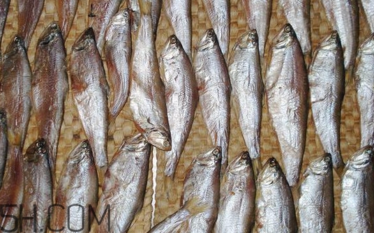 咸魚什么人不能吃？怎樣去除咸魚的咸