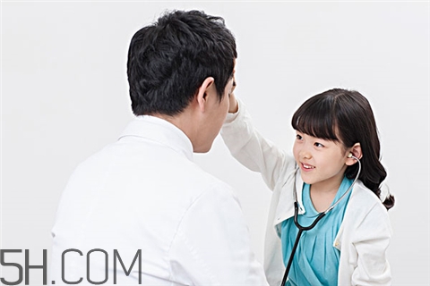 牙周炎好治嗎費(fèi)用多少？牙周炎好了會(huì)復(fù)發(fā)嗎？