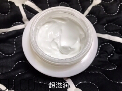 歌麗姬寶素顏霜好用嗎？歌麗姬寶素顏霜的評(píng)價(jià)