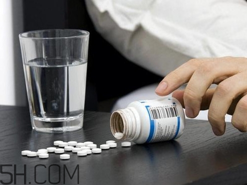 安定片吃一片能睡多久？安定片和安眠藥的區(qū)別