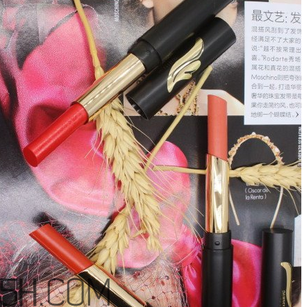 mistine羽翼口紅哪個(gè)色最火？mistine口紅在泰國(guó)賣多少錢？