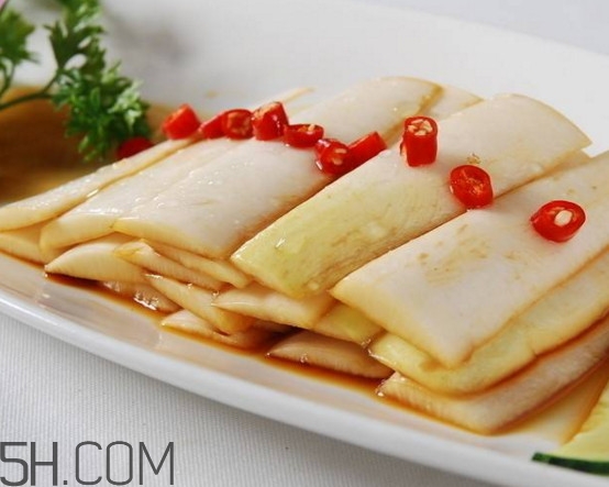 蘿卜皮和蘿卜肉哪個(gè)比較有營(yíng)養(yǎng)？醬泡蘿卜皮要加白糖嗎