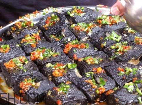 臭豆腐怎么炸才脆？臭豆腐怎么變黑的