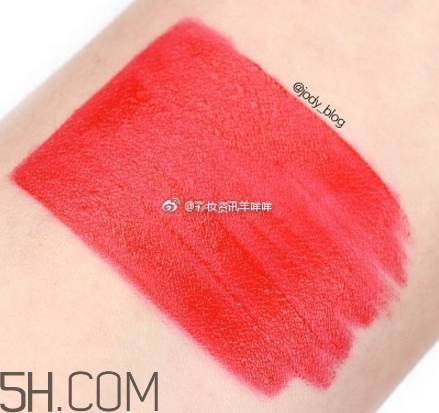 ysl啞光唇釉1號是什么顏色？ysl啞光霧面唇釉哪個(gè)顏色最火？