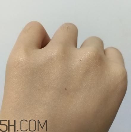 凱伊秀燕窩精華液好用嗎？凱伊秀燕窩精華液評測