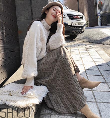 腈綸毛衣扎人嗎？腈綸毛衣能貼身穿嗎？