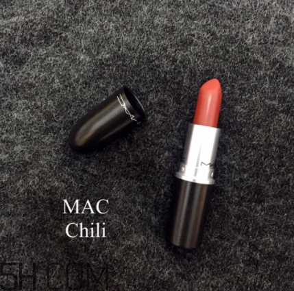 mac小辣椒干不干？mac小辣椒是滋潤還是啞光
