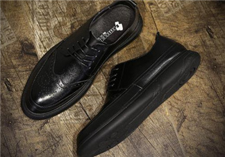 皮鞋能用牙膏擦嗎？皮鞋可以用酒精擦嗎？