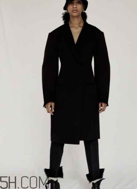 celine2018早春服裝系列好看嗎_款式有哪些？