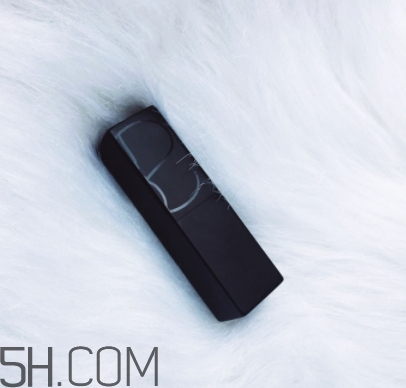nars leslie停產(chǎn)了嗎？nars leslie張國(guó)榮色還可以買到嗎