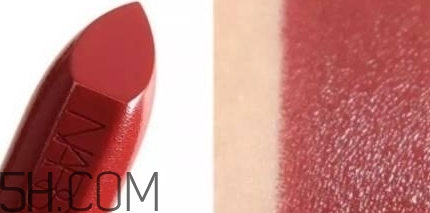 nars leslie張國榮色是什么顏色？nars leslie口紅試色