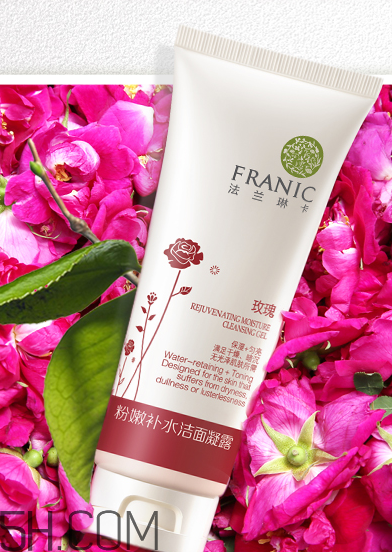 franic潔面凝露含有皂基嗎_franic潔面凝露適合膚質