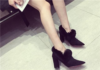 絨面鞋子怎么清洗？絨面鞋子怎么打理？