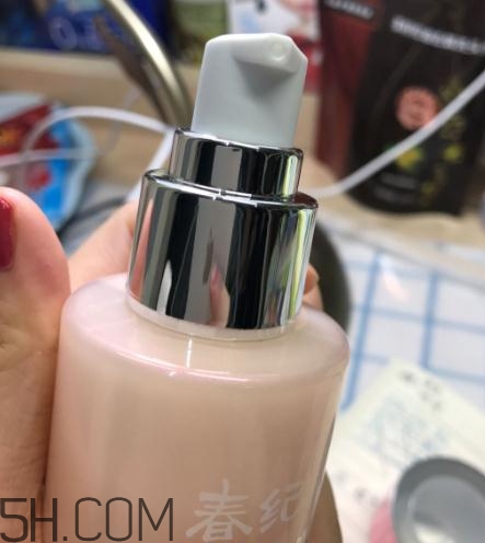 春紀(jì)新彈力嬌嫩菁華乳好用嗎？春紀(jì)新彈力嬌嫩菁華乳評(píng)測(cè)