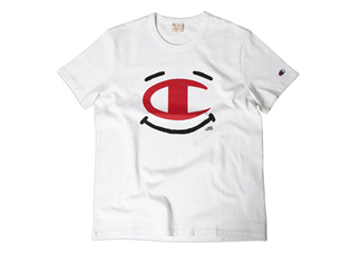 champion藝術(shù)家聯(lián)名系列t恤在哪買？