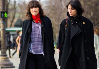 黑色大衣配什么顏色圍巾？黑色大衣搭配圍巾圖片