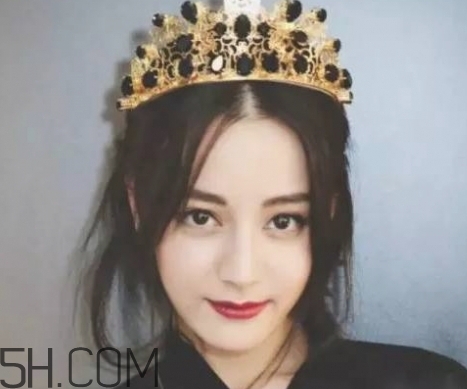 玫紅色口紅配什么眼影？玫紅色口紅眼影顏色搭配
