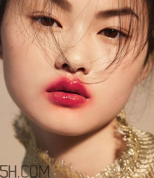 口紅到底應(yīng)該怎么涂？吻唇妝具體畫法