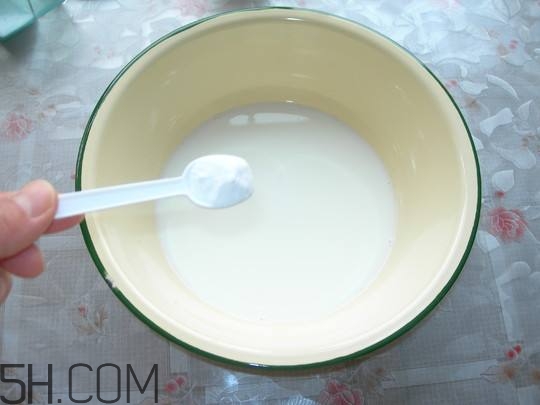牛奶護(hù)膚有什么竅門？牛奶護(hù)膚的竅門有哪些？