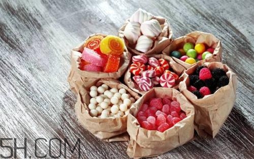 愛長痘吃什么食物好？愛長痘的食物禁忌有哪些？