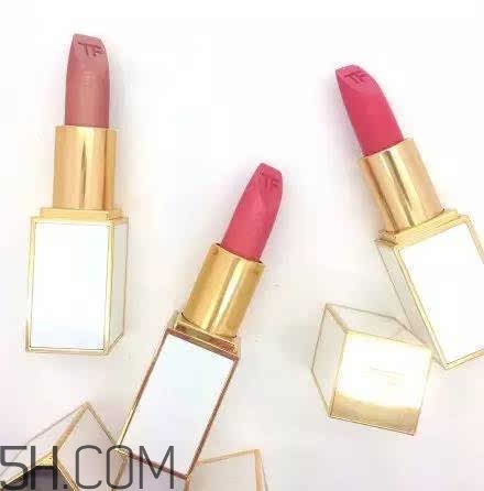 涂口紅前用bb打底可以嗎？最近比較火的口紅品牌有哪些？