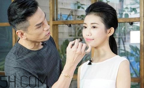 反咬唇妝是什么樣的？染唇妝和咬唇妝的區(qū)別