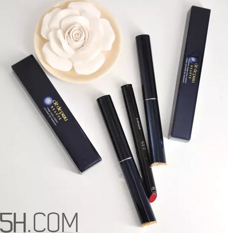 涂口紅前用bb打底可以嗎？最近比較火的口紅品牌有哪些？