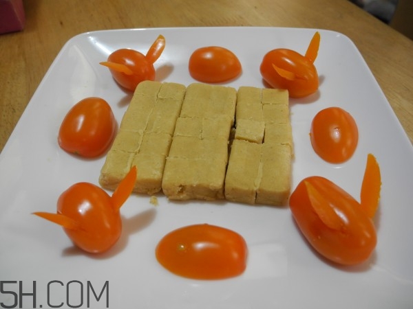 綠豆糕和香蕉能一起吃嗎？吃了綠豆糕還能吃香蕉嗎？