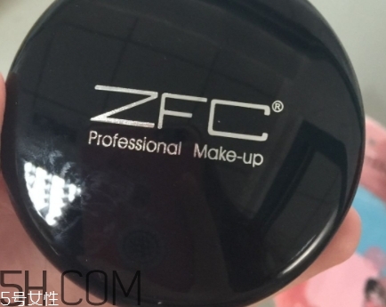 zfc粉底膏傷皮膚嗎？zfc粉底膏好用嗎？