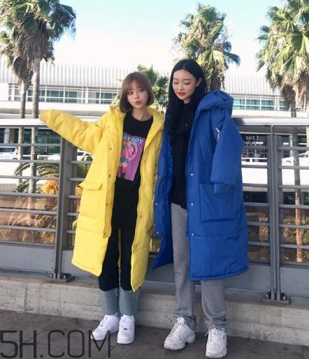 藍(lán)色棉襖配什么褲子？藍(lán)色棉服搭配褲子圖片