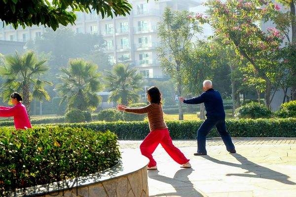 冬季應(yīng)該怎么晨練？冬季晨練的注意事項(xiàng)有哪些？