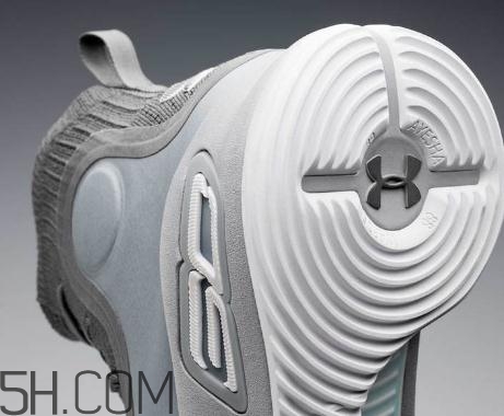 under armour curry 4 more buckets發(fā)售時(shí)間_多少錢？