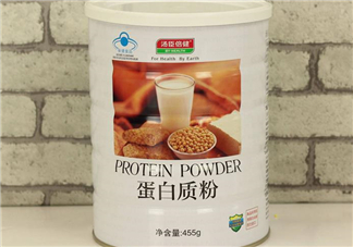 蛋白質粉可以和牛奶一起喝嗎？蛋白質粉可以用開水泡嗎？