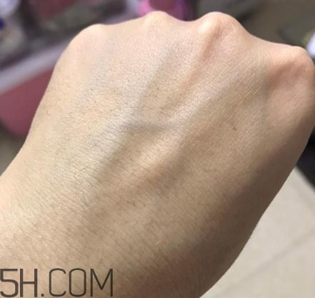 春紀(jì)咖啡醒膚緊致乳好用嗎？春紀(jì)咖啡醒膚緊致乳評(píng)測(cè)