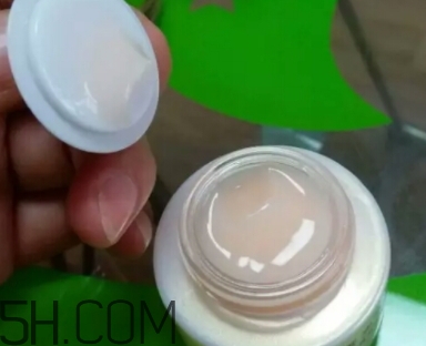 萱姿是什么牌子？萱姿化妝品是大牌子嗎哪國的？