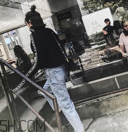 牛仔褲越洗越硬怎么辦？為什么牛仔褲洗完變硬？