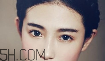 紋眉后需要多次補(bǔ)色嗎？哺乳期能紋眉嗎？