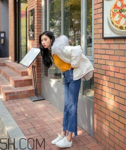棉襖配牛仔褲好看嗎？棉服搭配牛仔褲圖片