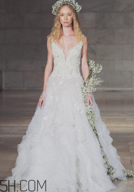 reem acra2018秋冬婚紗系列好看嗎_有哪些款式？