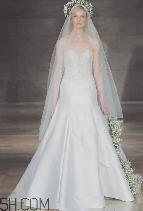 reem acra2018秋冬婚紗系列好看嗎_有哪些款式？