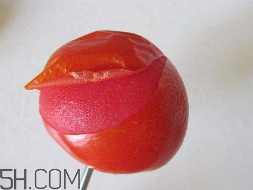 如何快速給西紅柿去皮？西紅柿怎么去皮比較快？