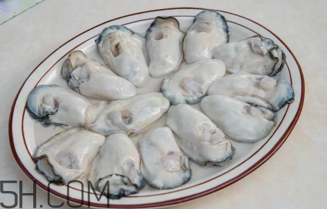 如何挑選活的生蠔？生蠔怎么吃圖解