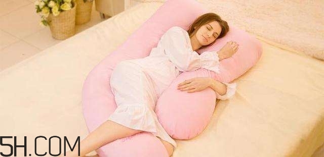 睡覺不關(guān)燈的危害有哪些？如何正確的睡個美容覺？