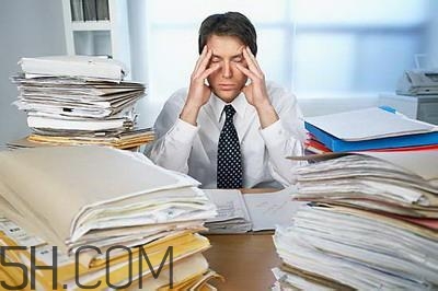 什么樣的人會得焦慮癥？焦慮癥如果不治會好嗎？